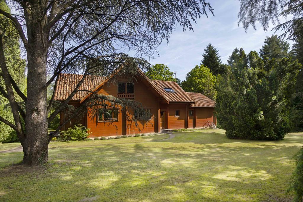 Chambres D'Hotes Le Chalet Condat-sur-Vienne Exteriör bild